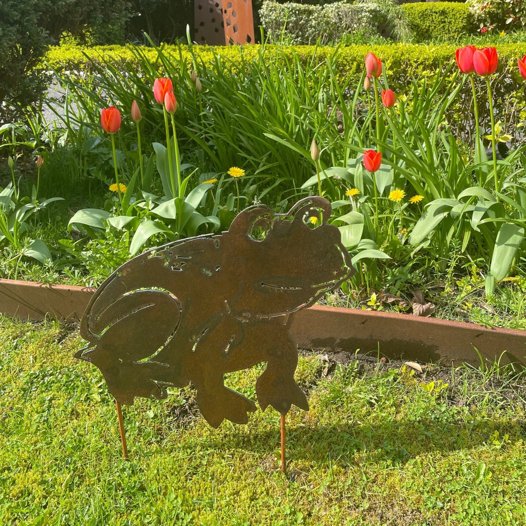 Corten Statue - Frog