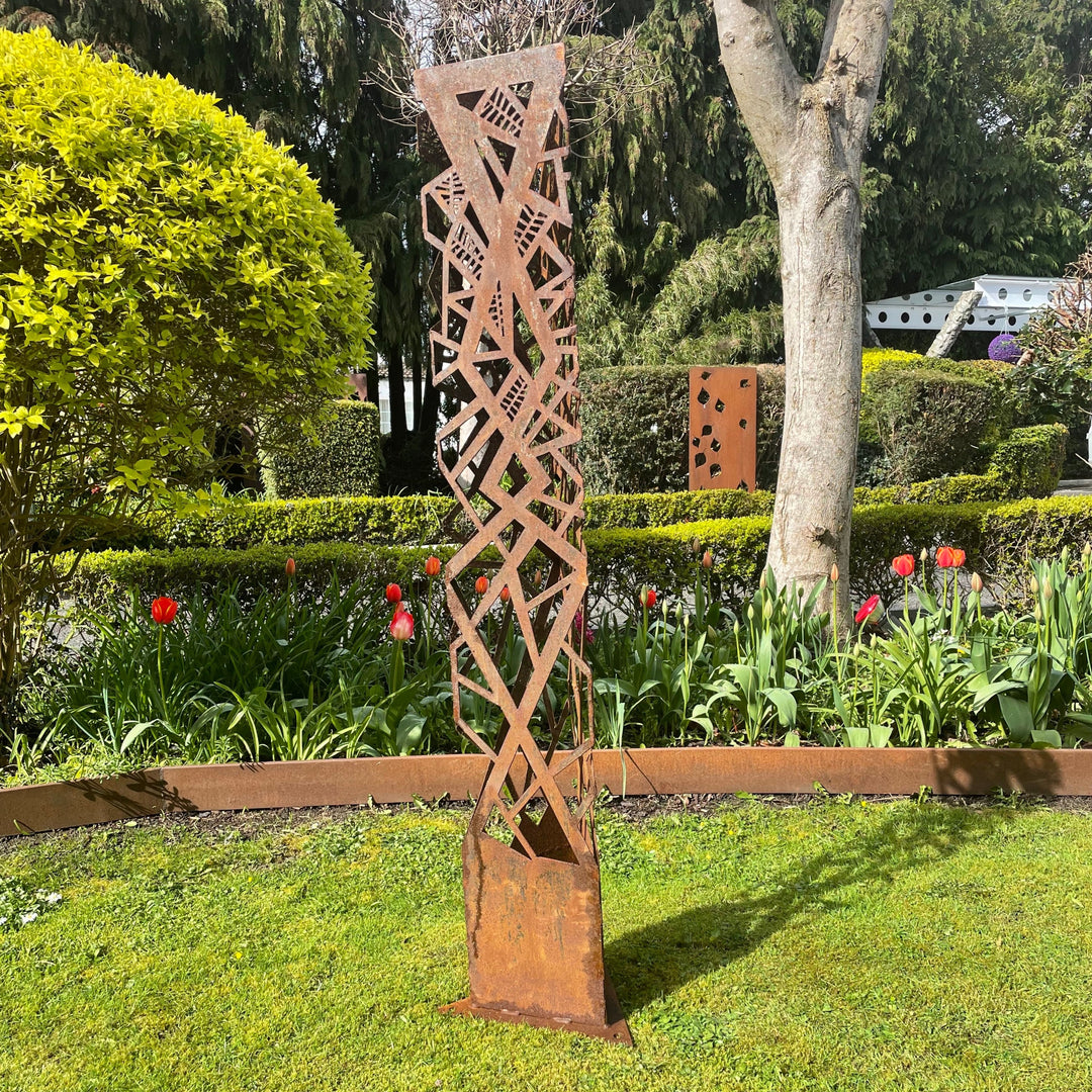 Corten Statue - Totem